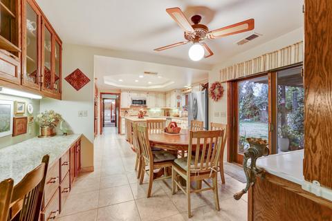 902 Orchard St, Exeter, CA 93221 photo 11