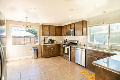 135 Portola Ave, Exeter, CA 93221 photo 17
