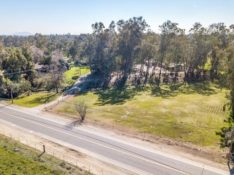 8945 E Bullard Ave, Clovis, CA 93619 photo 14