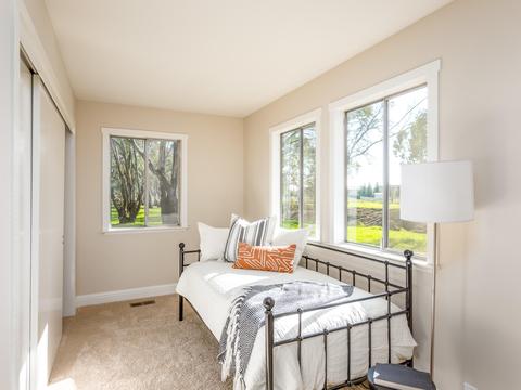 8945 E Bullard Ave, Clovis, CA 93619 photo 12