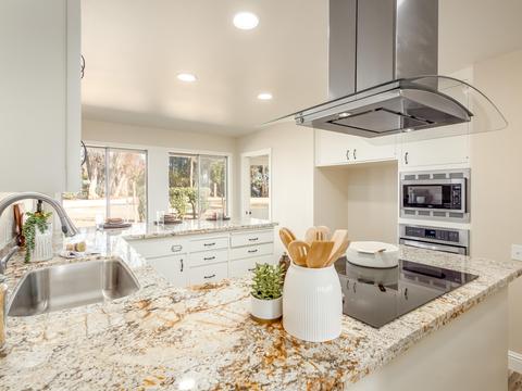 8945 E Bullard Ave, Clovis, CA 93619 photo 6