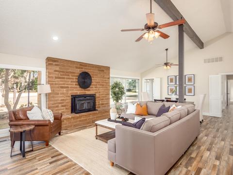 8945 E Bullard Ave, Clovis, CA 93619 photo 1