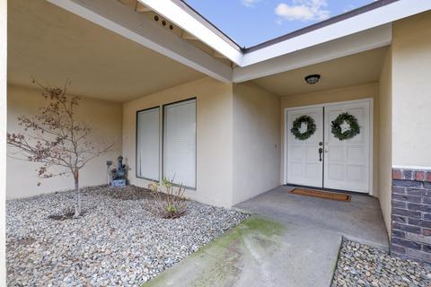 3203 E Race Ave, Visalia, CA 93292 photo 4