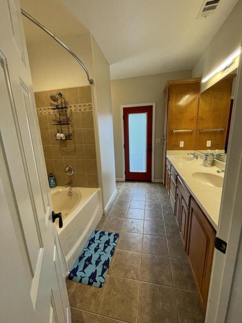 1246 E Copper Ct, Visalia, CA 93292 photo 38