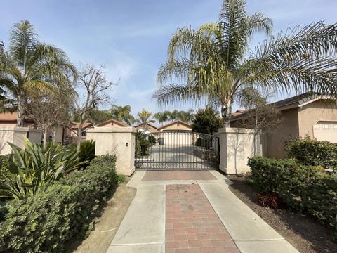1246 E Copper Ct, Visalia, CA 93292 photo 2