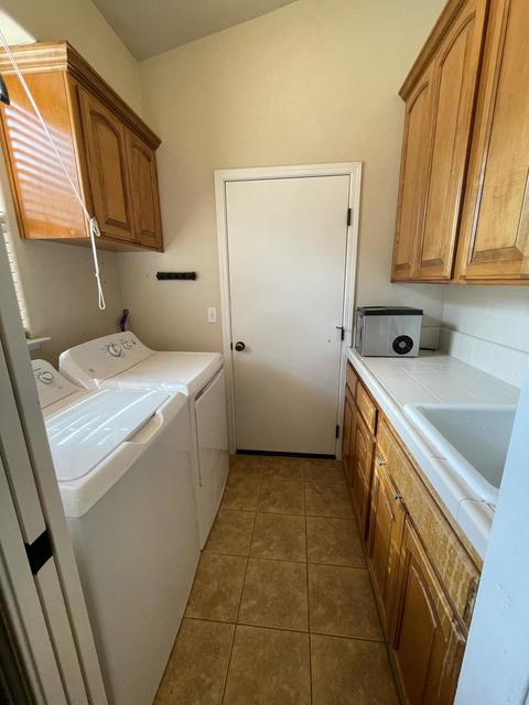 1246 E Copper Ct, Visalia, CA 93292 photo 54
