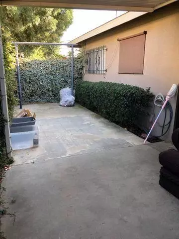 605 E Willow Ct, Tulare, CA 93274 photo 36