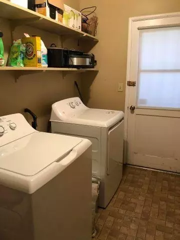 605 E Willow Ct, Tulare, CA 93274 photo 11