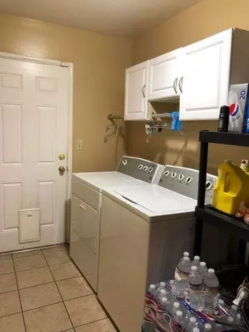 605 E Willow Ct, Tulare, CA 93274 photo 33