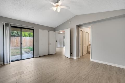 2332 E Sweet Ave, Visalia, CA 93292 photo 12