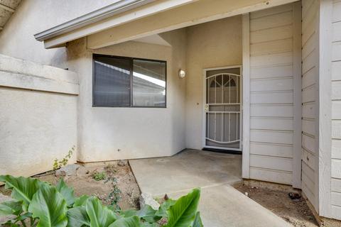 2332 E Sweet Ave, Visalia, CA 93292 photo 2