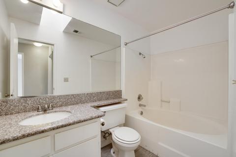 2332 E Sweet Ave, Visalia, CA 93292 photo 17