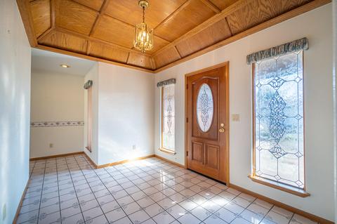 1324 E Thompson Ave, Tulare, CA 93274 photo 11