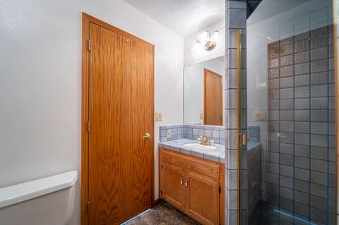 1324 E Thompson Ave, Tulare, CA 93274 photo 29