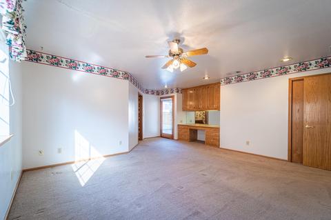 1324 E Thompson Ave, Tulare, CA 93274 photo 38
