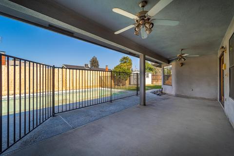 1324 E Thompson Ave, Tulare, CA 93274 photo 52