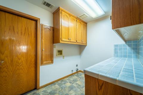 1324 E Thompson Ave, Tulare, CA 93274 photo 26