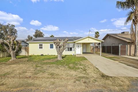 812 E Cameron St, Hanford, CA 93230 photo 1