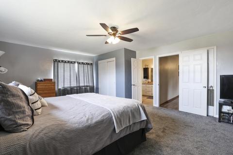 812 E Cameron St, Hanford, CA 93230 photo 15