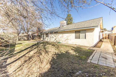 1375 Pine Dr, Lemoore, CA 93245 photo 19