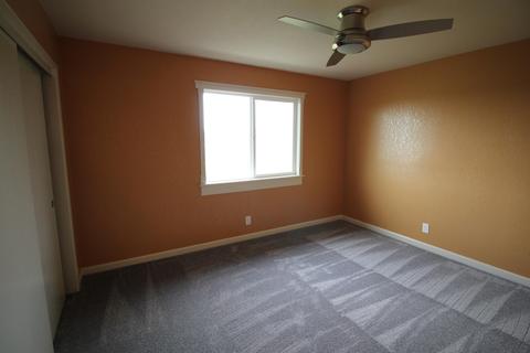 4941 E Mount Whitney Ave, Laton, CA 93242 photo 28