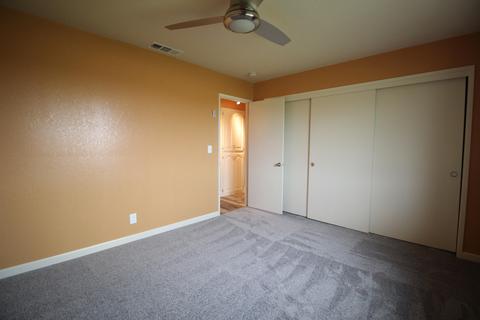 4941 E Mount Whitney Ave, Laton, CA 93242 photo 27