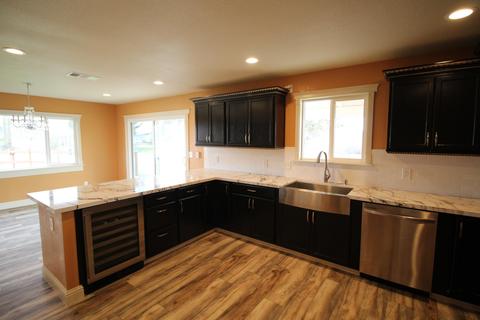 4941 E Mount Whitney Ave, Laton, CA 93242 photo 14