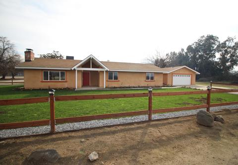 4941 E Mount Whitney Ave, Laton, CA 93242 photo 1