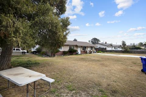 212 S Thompson Rd, Tipton, CA 93272 photo 3