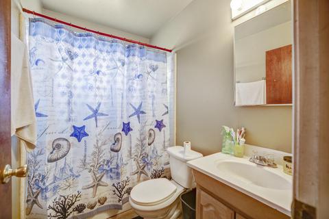 212 S Thompson Rd, Tipton, CA 93272 photo 9