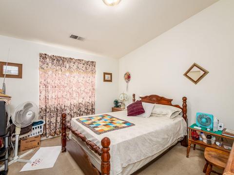 688 Keith St, Lemoore, CA 93245 photo 8