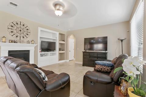 311 Hampton St, Tulare, CA 93274 photo 14