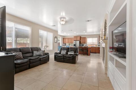 311 Hampton St, Tulare, CA 93274 photo 15