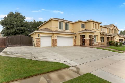 311 Hampton St, Tulare, CA 93274 photo 2