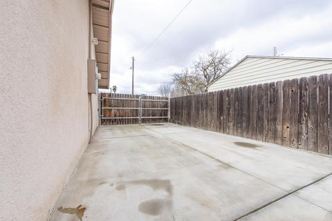 2238 E Westcott Ave, Visalia, CA 93292 photo 52