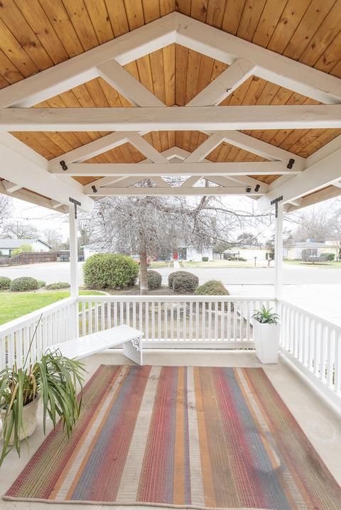 2238 E Westcott Ave, Visalia, CA 93292 photo 6