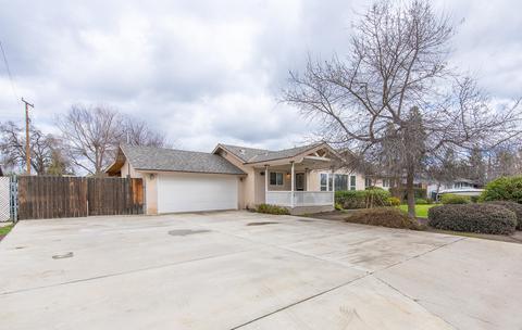 2238 E Westcott Ave, Visalia, CA 93292 photo 2