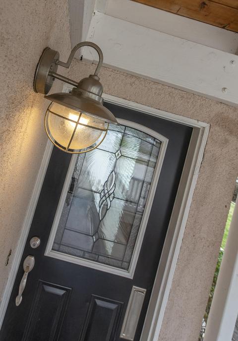 2238 E Westcott Ave, Visalia, CA 93292 photo 9