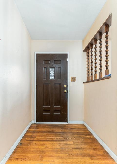 627 E Roosevelt Ave, Visalia, CA 93292 photo 5