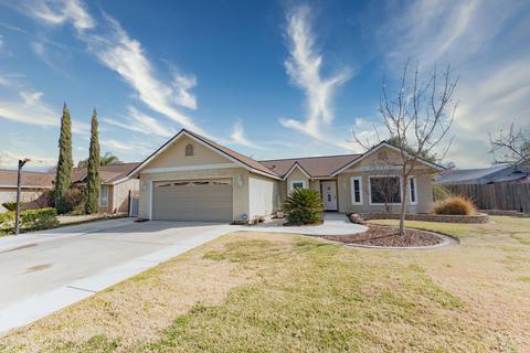 1350 Pine Dr, Lemoore, CA 93245 photo 4