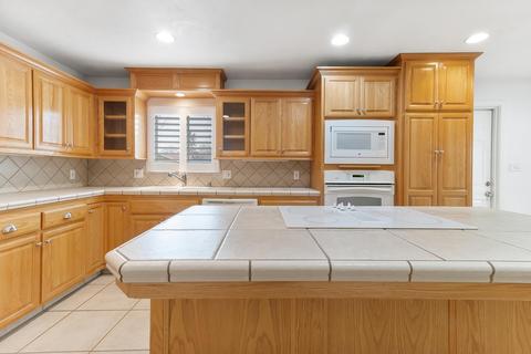 415 E Gail Ave, Tulare, CA 93274 photo 7