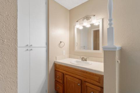 429 E Oakridge Ct, Visalia, CA 93291 photo 28