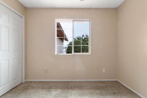 429 E Oakridge Ct, Visalia, CA 93291 photo 24