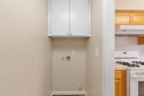 429 E Oakridge Ct, Visalia, CA 93291 photo 17