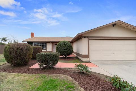 429 E Oakridge Ct, Visalia, CA 93291 photo 1