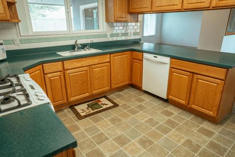 812 Vine St, Exeter, CA 93221 photo 14