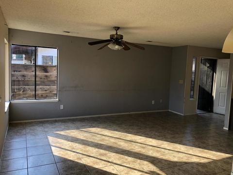 825 E Prospect Ave, Visalia, CA 93292 photo 3