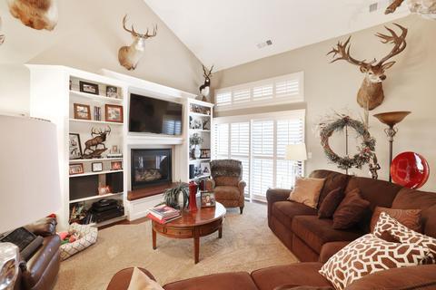 1414 E Castleview Ave, Visalia, CA 93292 photo 23