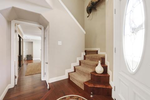 1414 E Castleview Ave, Visalia, CA 93292 photo 8