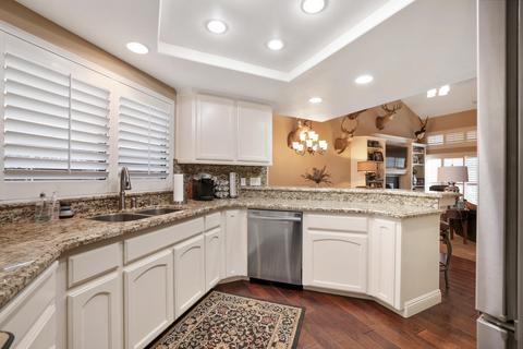 1414 E Castleview Ave, Visalia, CA 93292 photo 18
